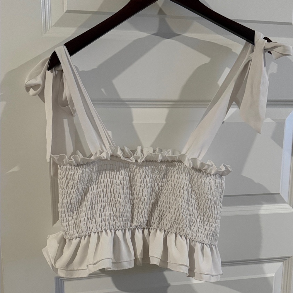 Women's White Tie-Shoulder Smocked Ruffle Crop Top L adjustable straps stretchy